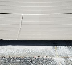 Residential Garage Door Repair in East Hampstead, NH (4)